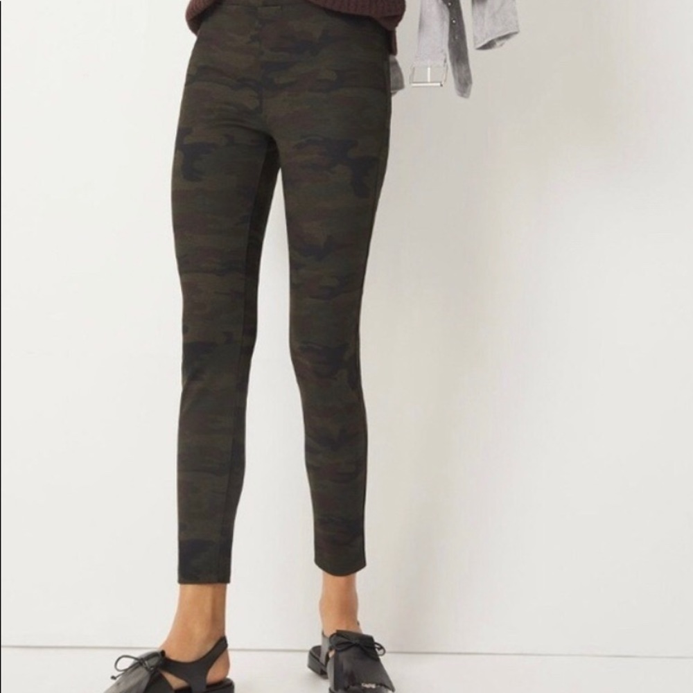 Sanctuary Camo Leggings